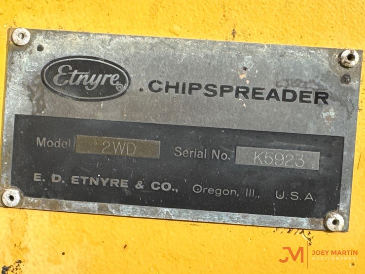 etnyre-chipspreader-image-28