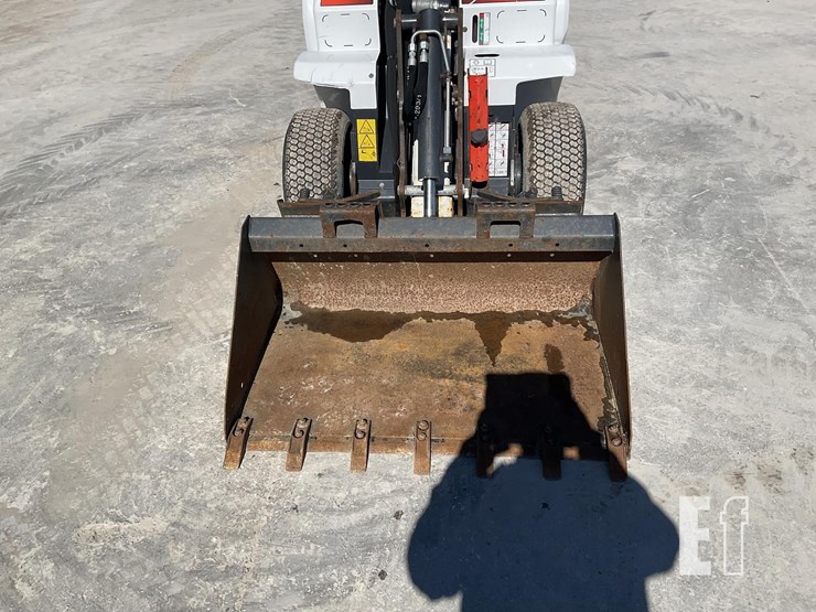 2020-bobcat-l23-image-9