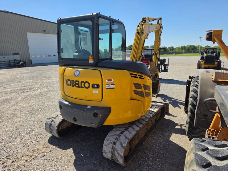 2021-kobelco-sk55srx-6e-image-16
