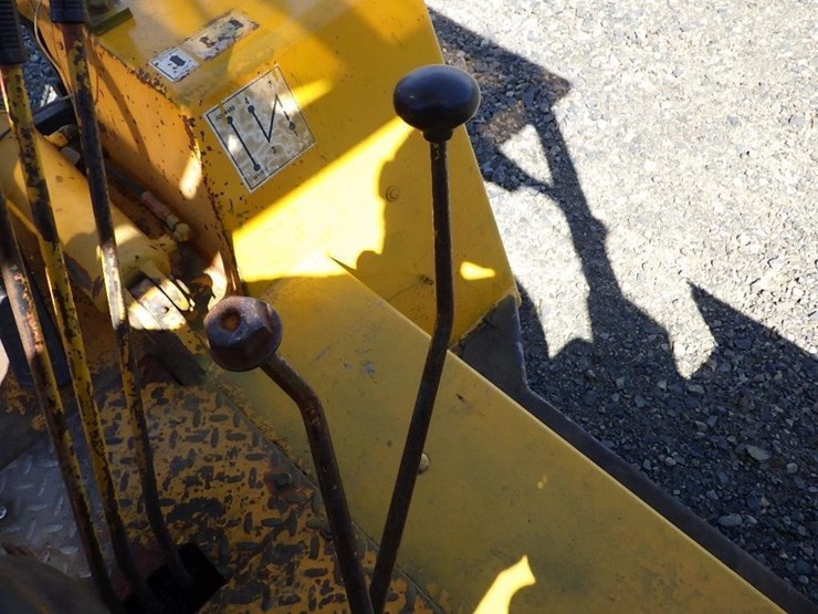 liftall-l40d-forklift-image-36
