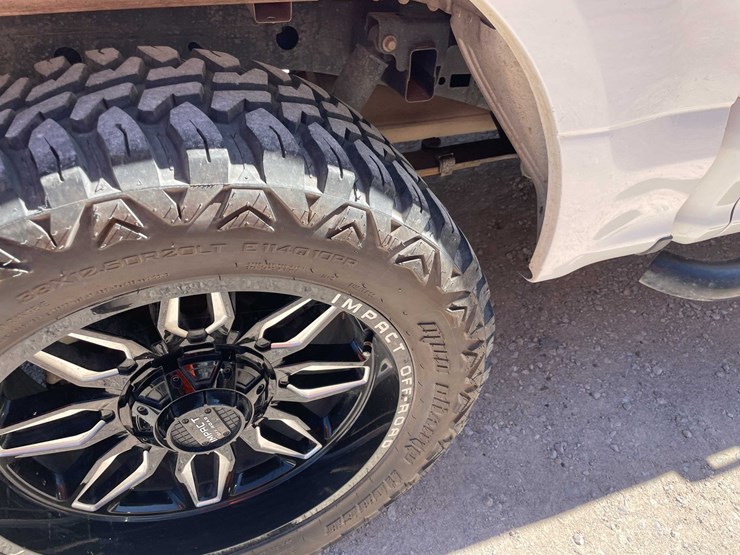 2019-ford-f150-image-15