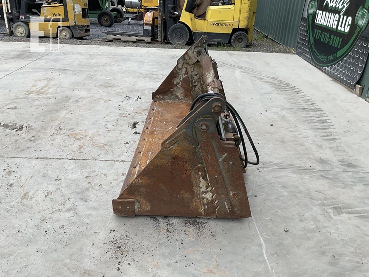 bobcat-4in1-image-2