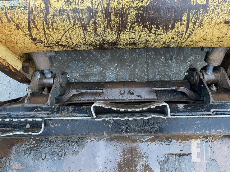 2006-caterpillar-242b-image-10