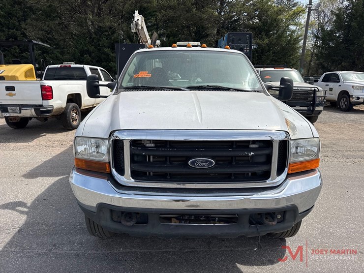 2001-ford-f450-xlt-image-7