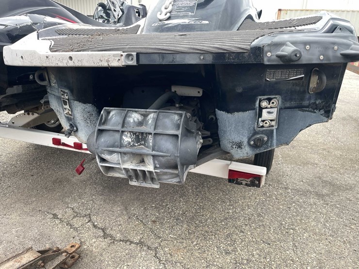 #1490-•-double-pwc-shorelander-trailer-&-waverunners-image-21