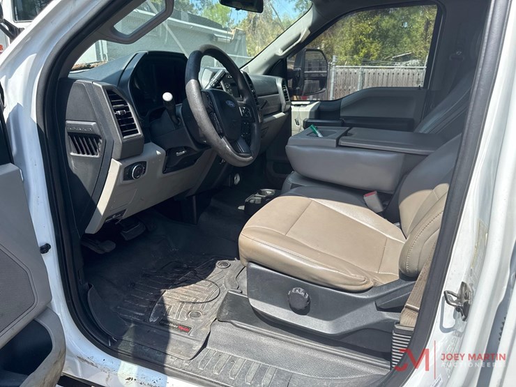 2017-ford-f250-xl-image-16