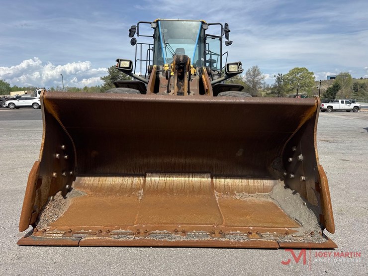 2017-komatsu-wa470-8-image-7