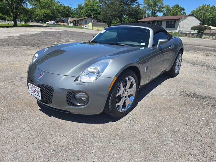 #24025-•-2007-pontiac-solstice-gxp-convertible-image-1