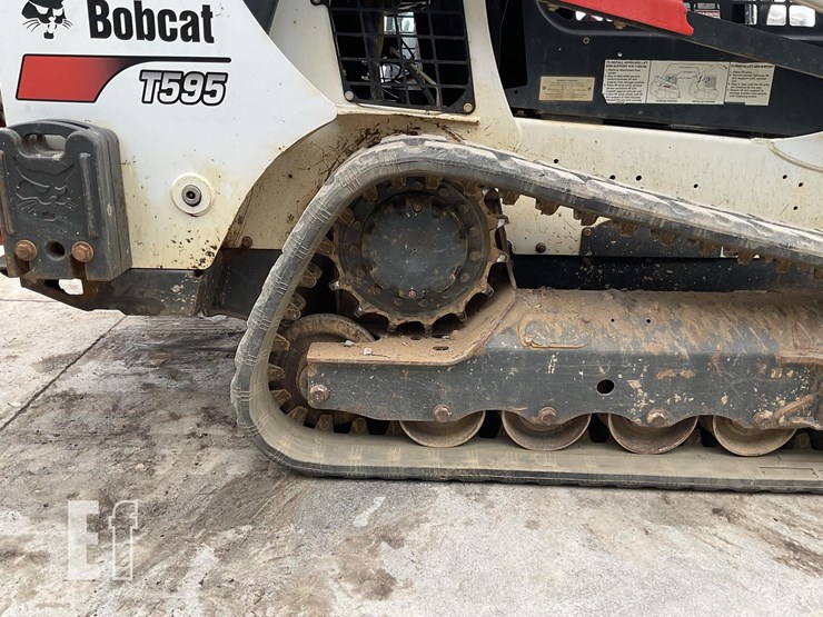 2019-bobcat-t595-image-10