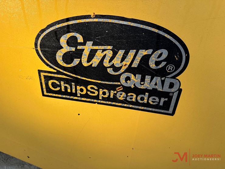 etnyre-chipspreader-image-27