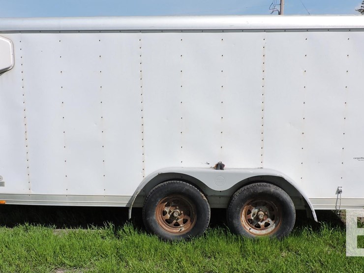 2001-cargo-wells-image-1