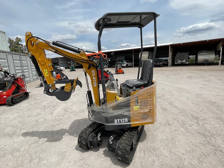#3015-•-unused-2026-rt12r-mini-excavator-image-5