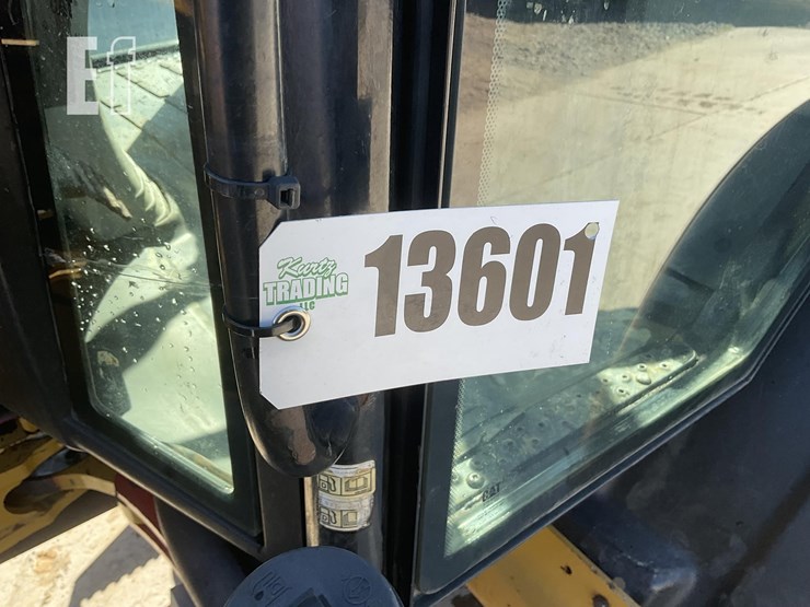 2021-caterpillar-906m-image-18