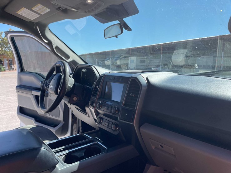 2019-ford-f150-image-58