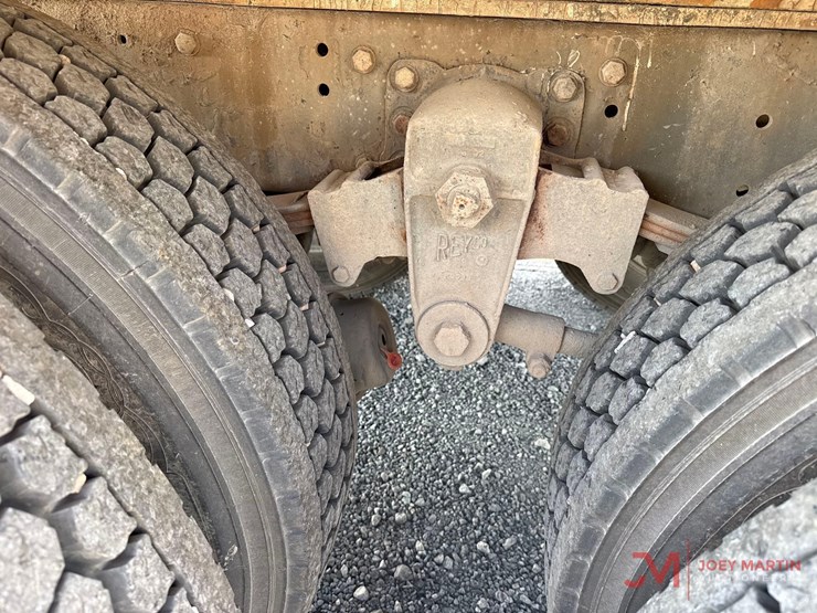 1993-kenworth-t800-image-13