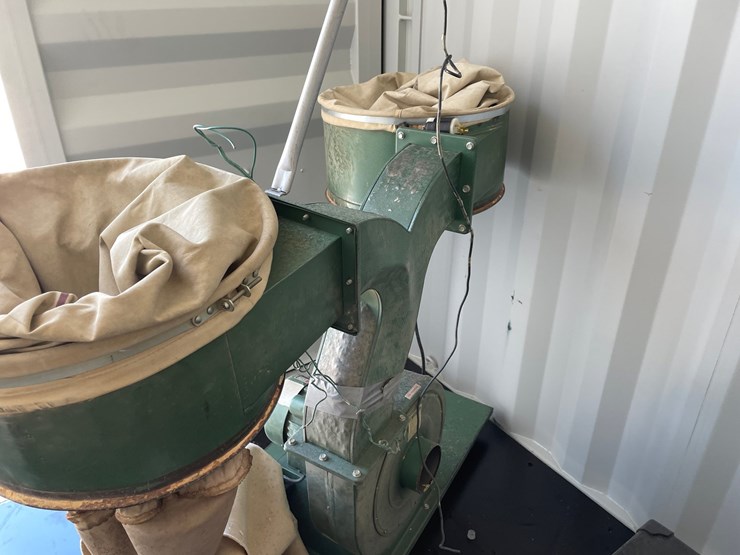 #184-•-dust-machine-image-8