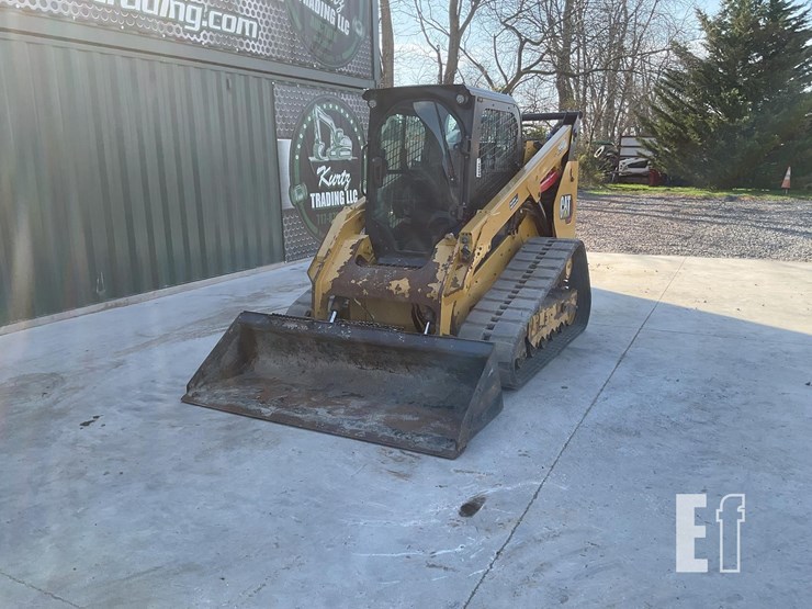 2021-caterpillar-299d3-image-8