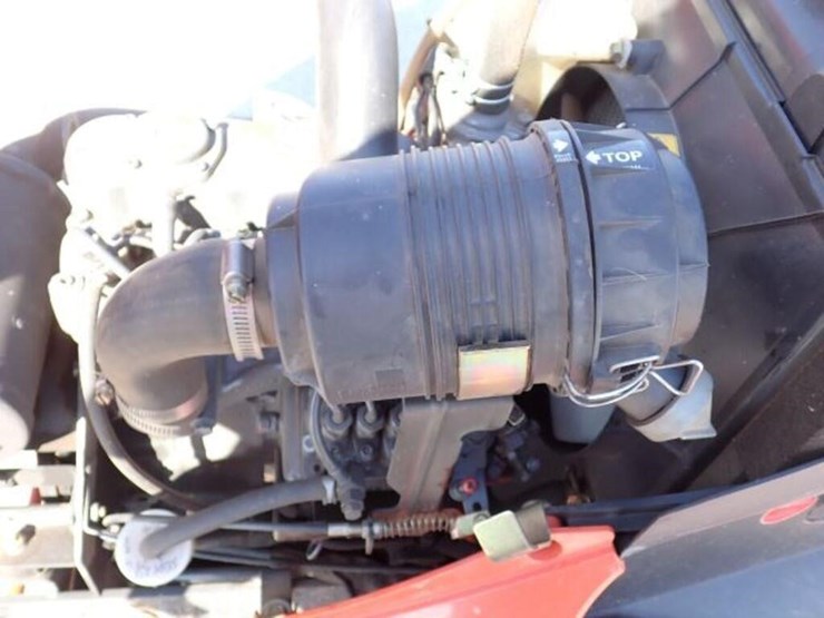 kubota-gr2100-image-23