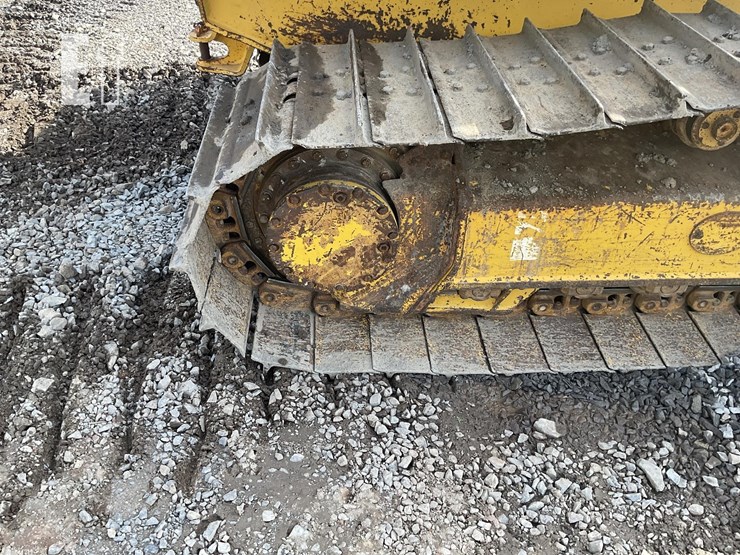 2012-komatsu-d39px-22-image-10