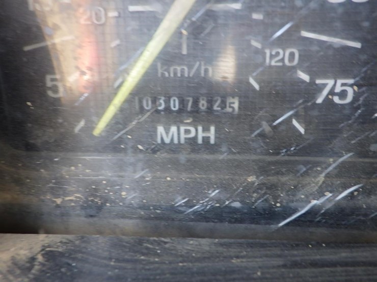 1997-ford-f800-image-44