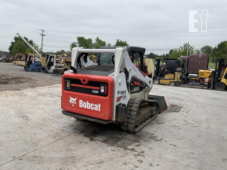 2019-bobcat-t595-image-4