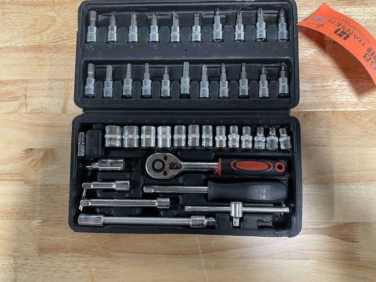 #2568-•-46-piece-socket-set-(cw)-image-1