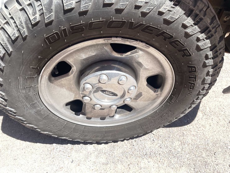 2005-ford-f250-sd-image-13