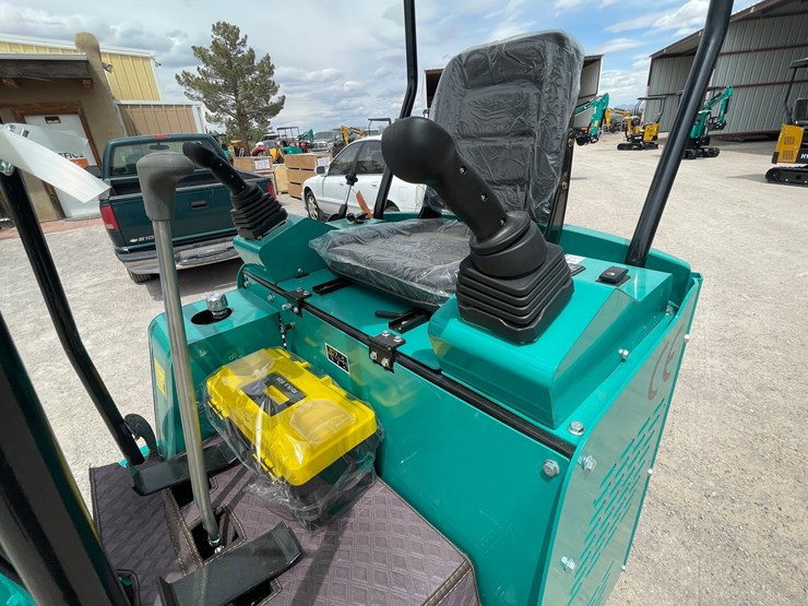#3012-•-unused-2026-cfg-mini-excavator-image-8