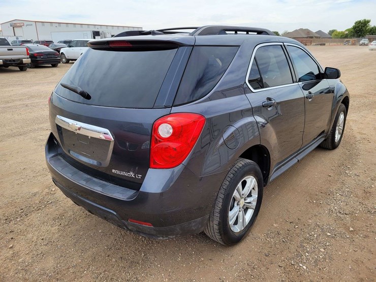 2011-chevrolet-equinox-lt-image-7