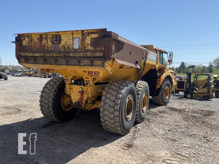 2015-volvo-a25g-image-4