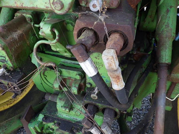 john-deere-4020-image-12