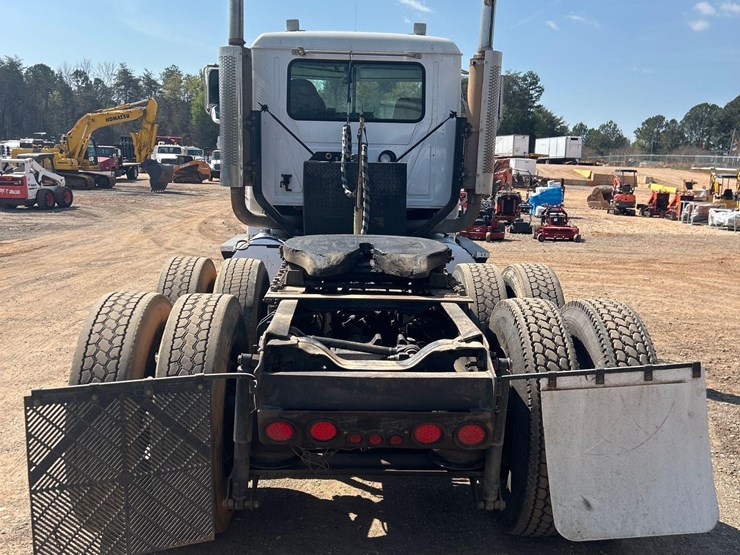2000-mack-ch613-image-5