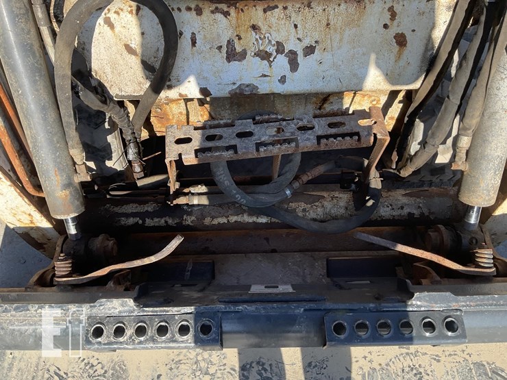 2018-bobcat-t450-image-12