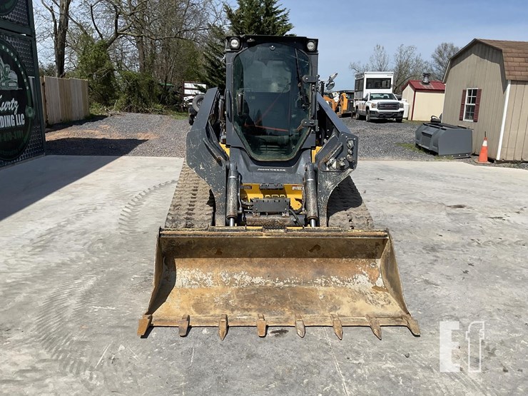 2022-deere-331g-image-7