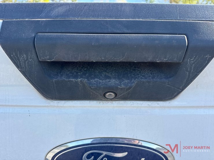 2018-ford-f150-xlt-image-13