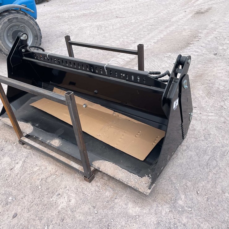 #3111 • Unused 2026 Skid Steer 4 in 1 Bucket
