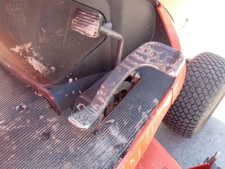 kubota-gr2100-image-19