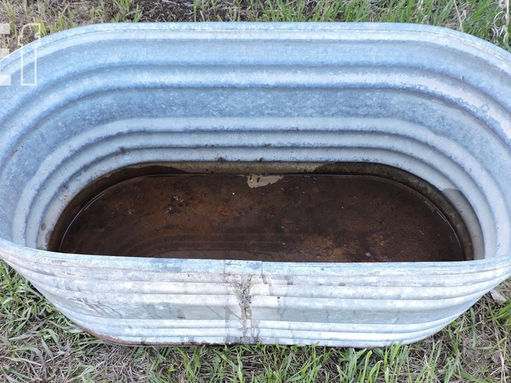 galvanized-stock-tank-image-2