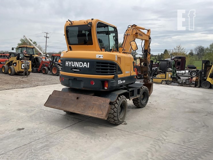 2016-hyundai-robex-55w-9a-image-4