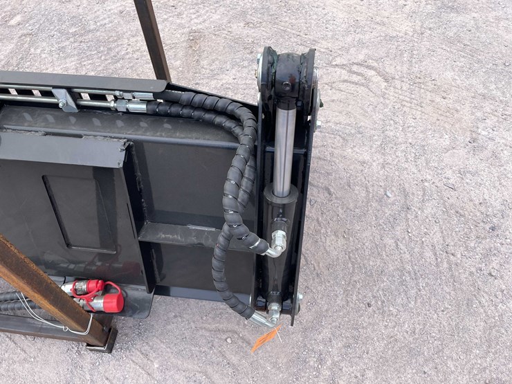 #3109-•-unused-2026-skid-steer-4-in-1-bucket-image-9