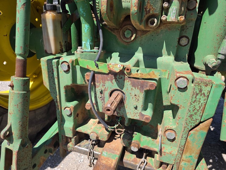1996-john-deere-6300-image-13