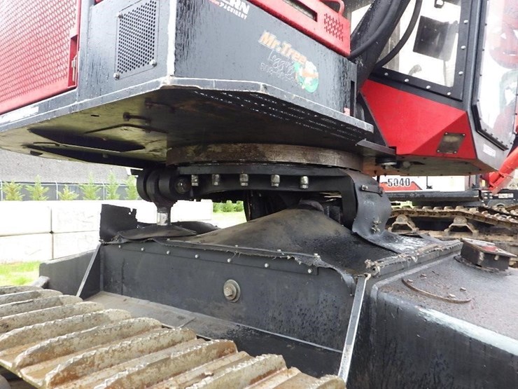 2018-timber-pro-tl745d-feller-buncher-image-11
