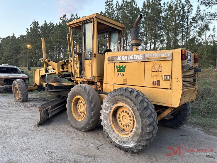 1994-deere-670b-image-3