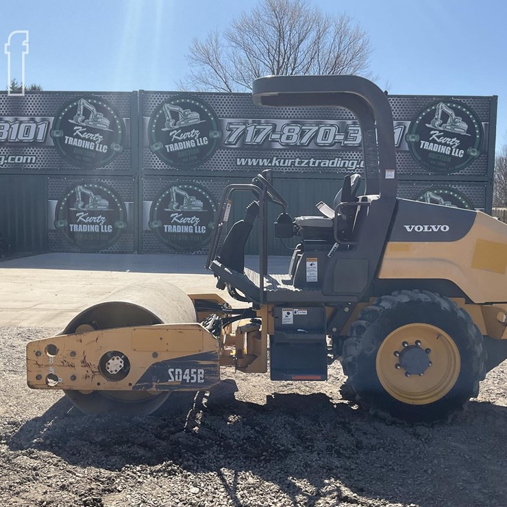 2018 VOLVO SD45B