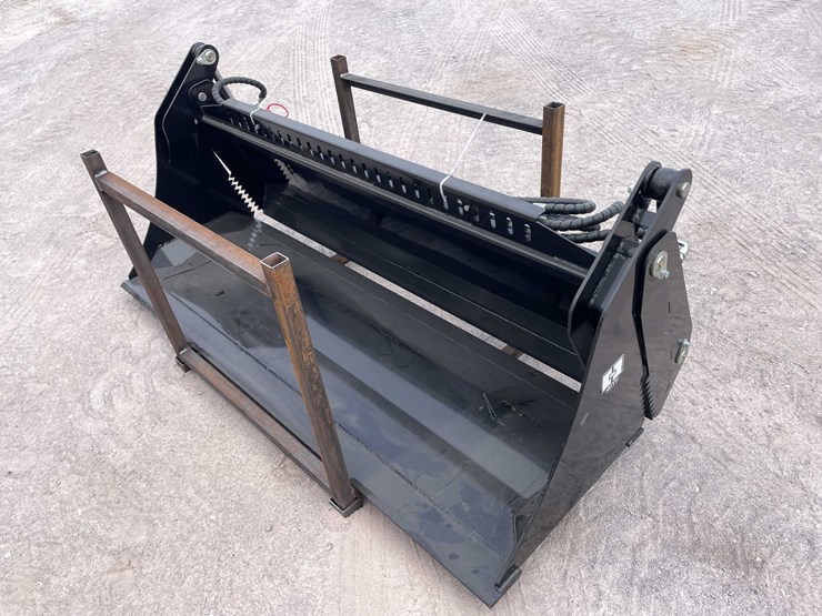 #3110-•-unused-2026-skid-steer-4-in-1-bucket-image-17
