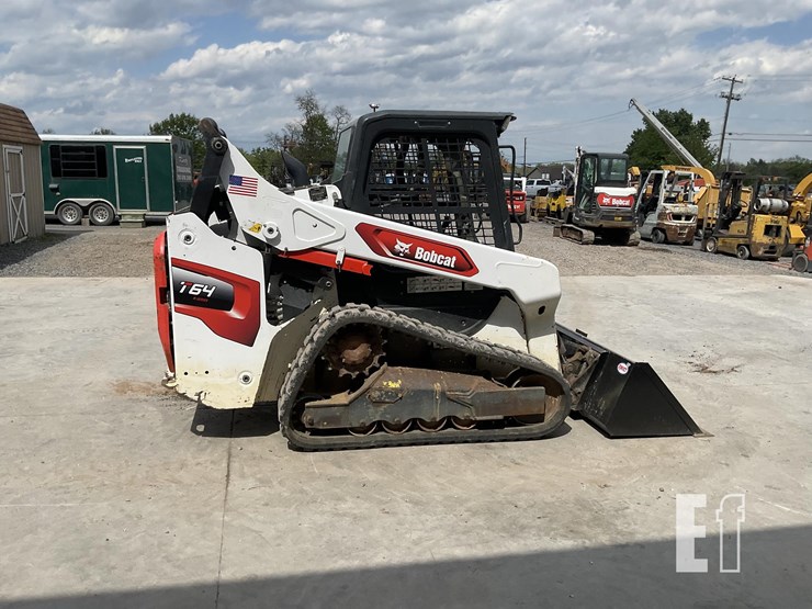 2022-bobcat-t64-image-5