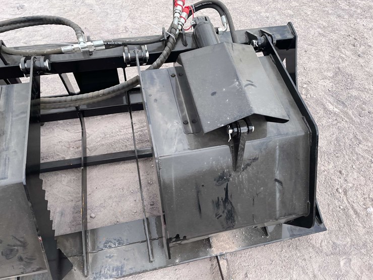 #3117-•-unused-2026-skid-steer-hollow-wood-grabber-image-7