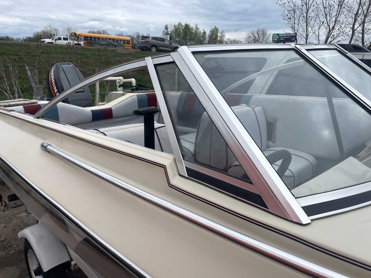 #1494-•-1987-16'-lakeland-bowrider-(of)-image-21