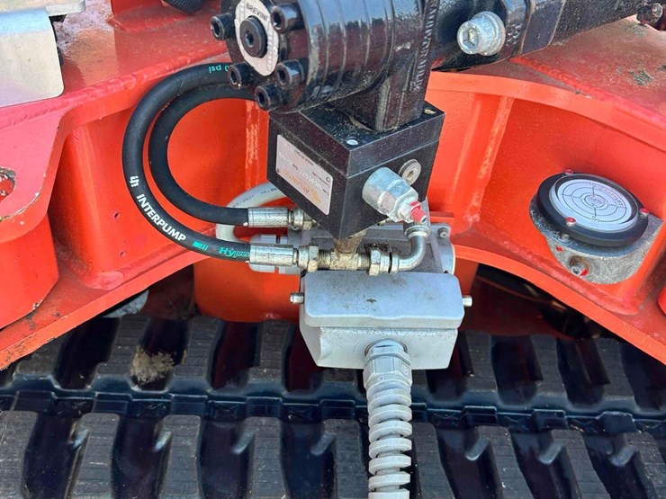 2021-easy-lift-r210-image-19