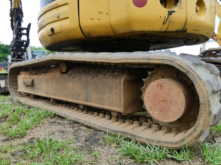 2005-caterpillar-303-image-5